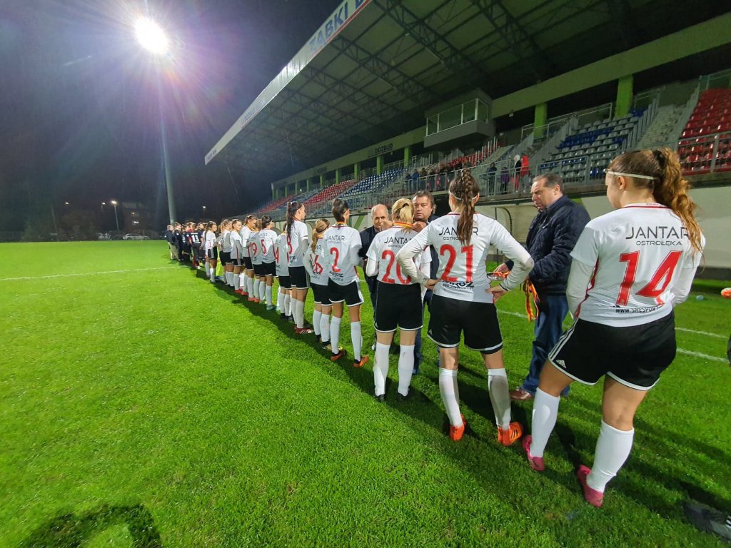 "Puchar Polski na Mazowszu jeszcze nie dla nas". Jantarki nie sprostały MUKS Praga II