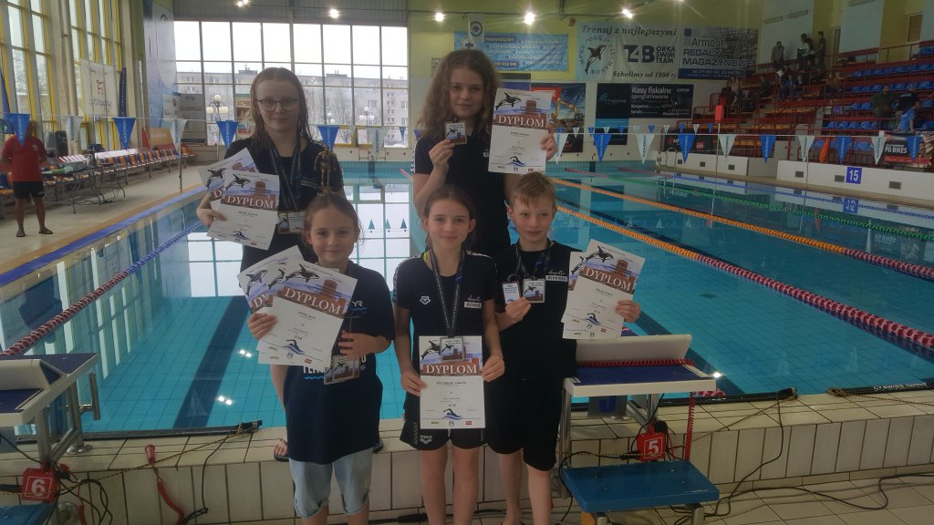 Piątka Ostrołęka z dziewięcioma medalami