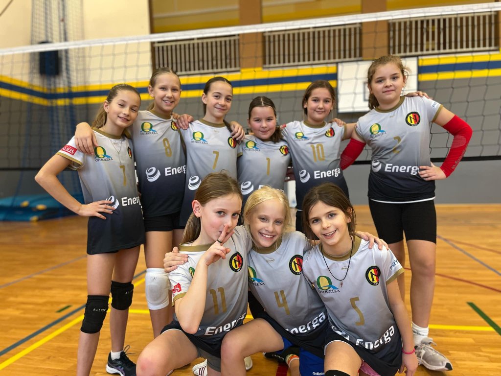 Siatkarskie nadzieje Ostrołęki! Dziewczyny z Nike walczyły w Wasilkowie