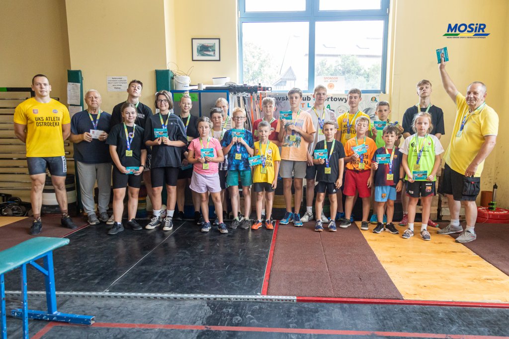 Koniec wakacyjnych trening&oacute;w z UKS Atleta Ostrołęka [WIDEO, ZDJĘCIA]