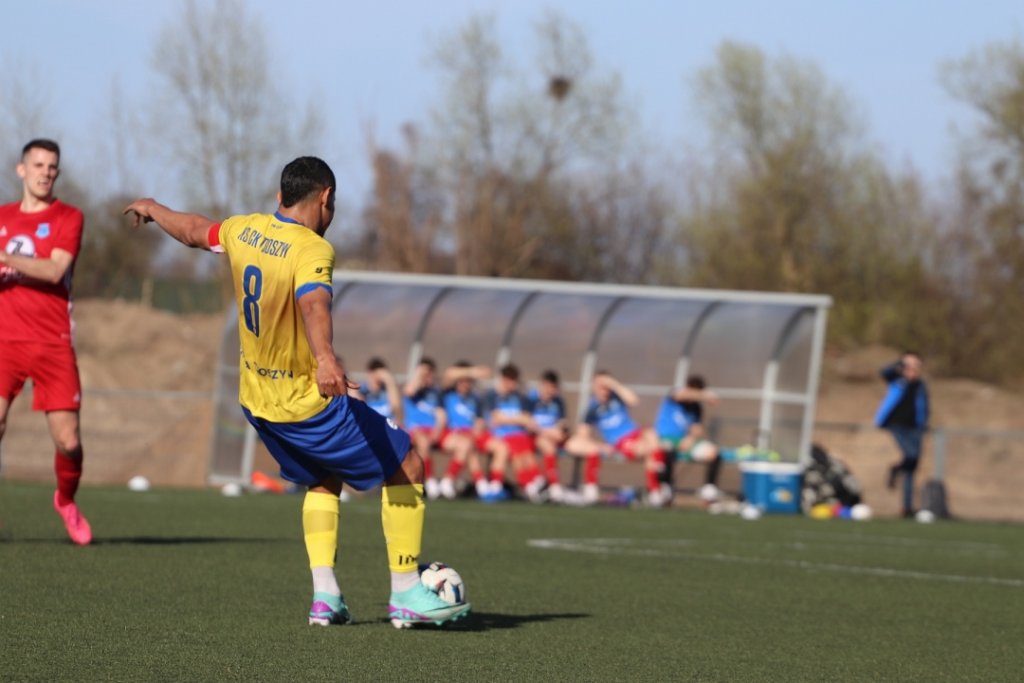Majówka z futbolem. Jak poszło lokalnym ekipom? Sprawdź wyniki i tabele