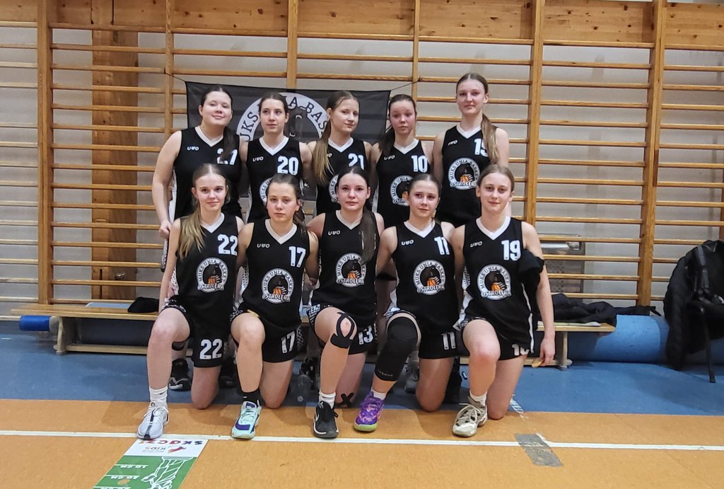 Koniec ligowych zmagań. Porażka i zwycięstwo koszykarek Unii Basket 