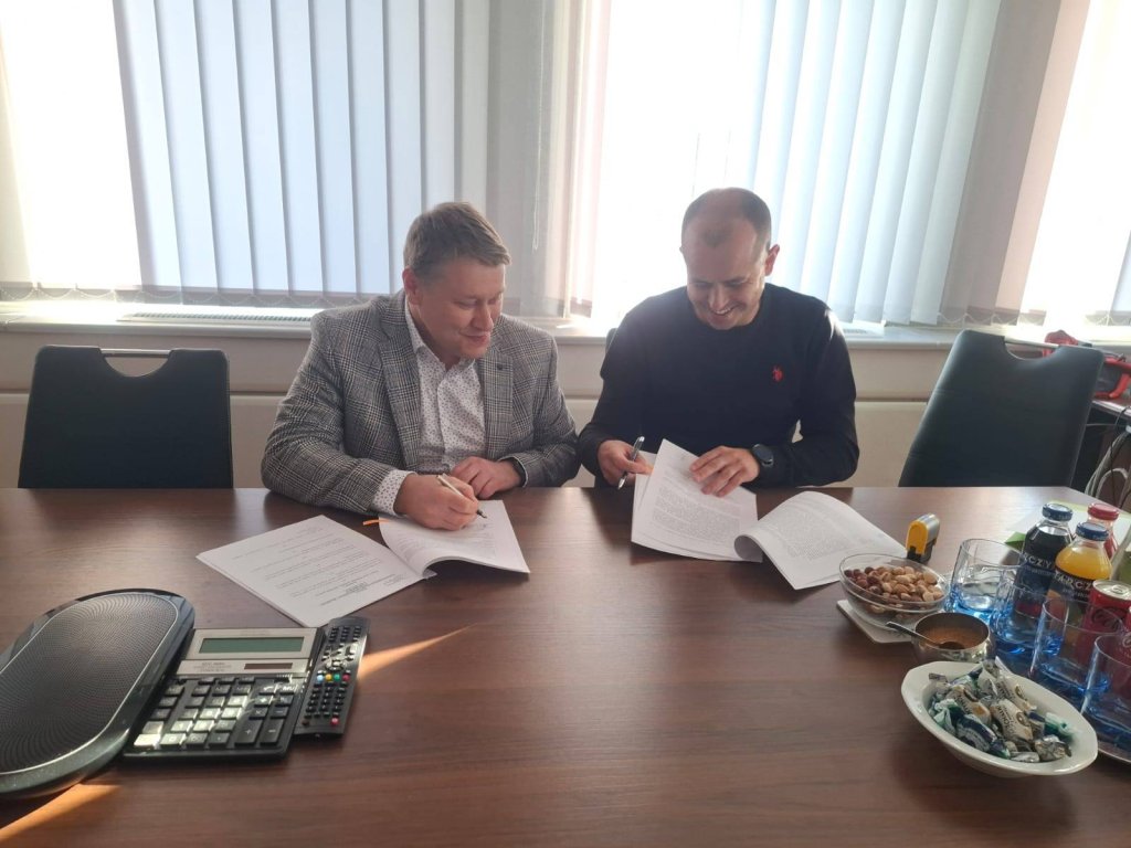 ENERGA Elektrownie Ostrołęka inwestuje w młodych sportowc&oacute;w. Nowy sprzęt dla UKS Diament