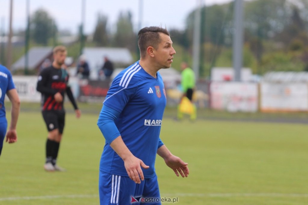 Tych trzech zawodników zostaje w Narwi Ostrołęka. Pierwsze decyzje kadrowe