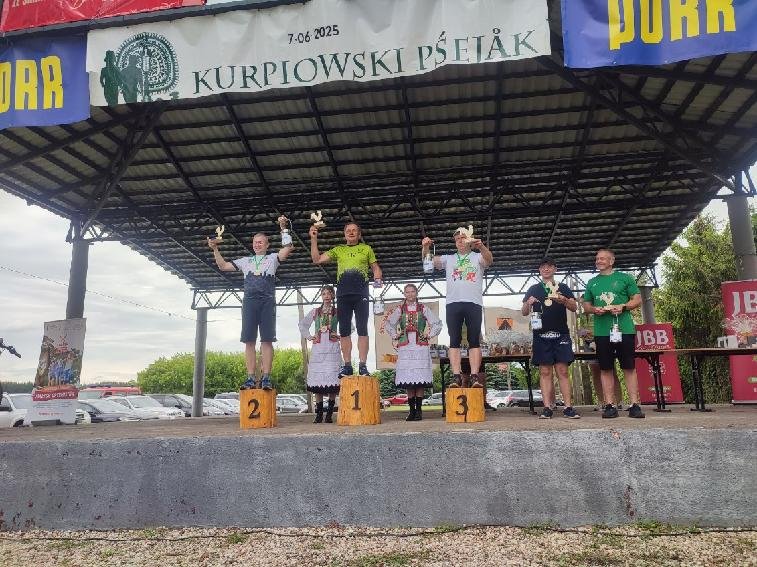 Intensywny weekend UKS Clan Ostrołęka. Podw&oacute;jne zwycięstwo Bakuły [ZDJĘCIA]