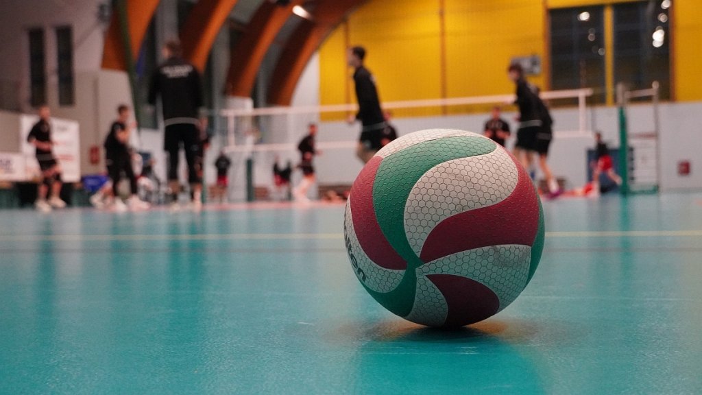 Chcesz trenować siatk&oacute;wkę? Nab&oacute;r do klasy sportowej dla dziewcząt i chłopc&oacute;w! [TERMINY TEST&Oacute;W]