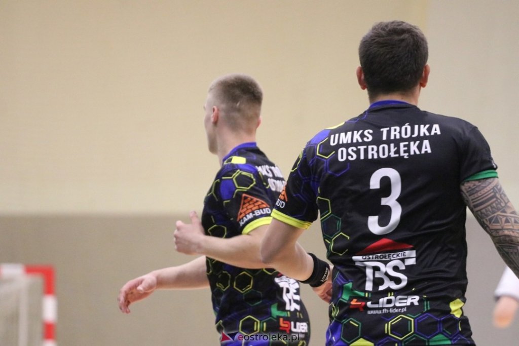 Trójka Ostrołęka lepsza od Radomia! Emocjonujące starcie w I lidze [TABELA]