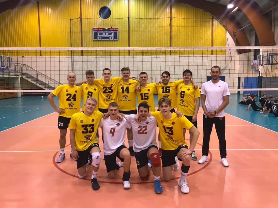 Wymarzony start sezonu. Juniorzy Volleya prowadzą w II lidze