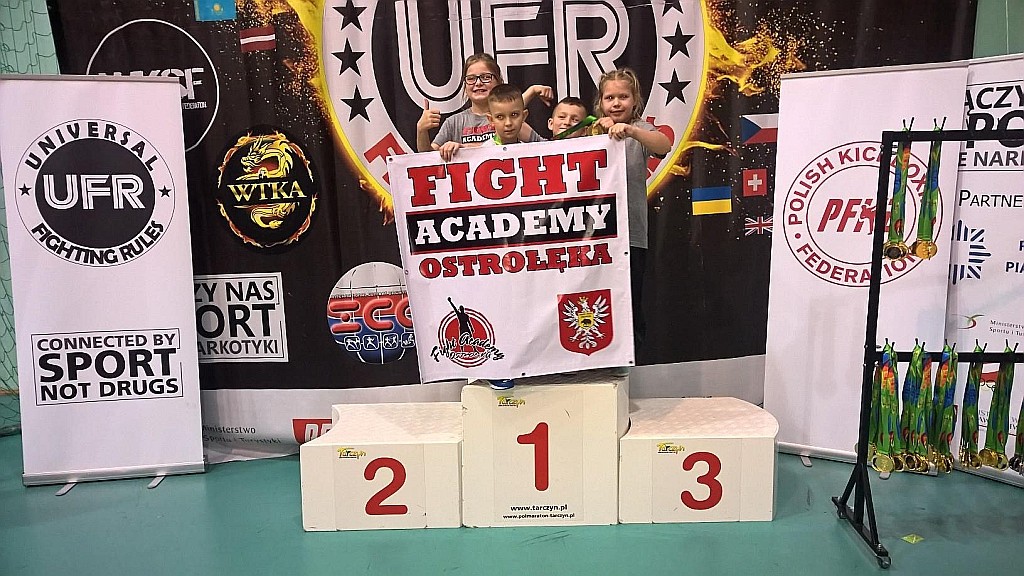 Fight Academy na Mazovia Cup w Tarczynie (zdjęcia)