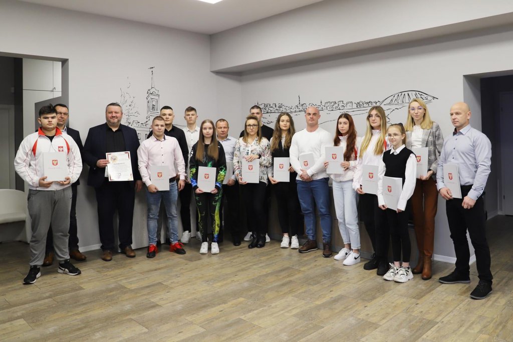 Sportowcy i trenerzy nagrodzeni przez władze miasta