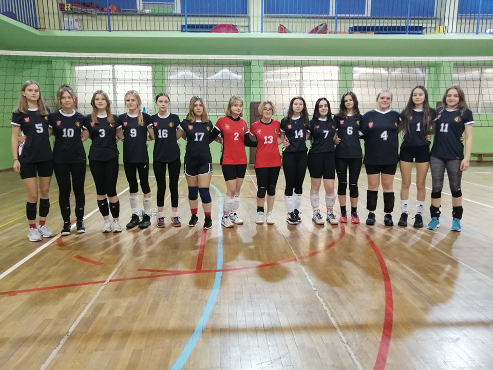 Młodziczki Nike na turnieju ligowym w Radomiu
