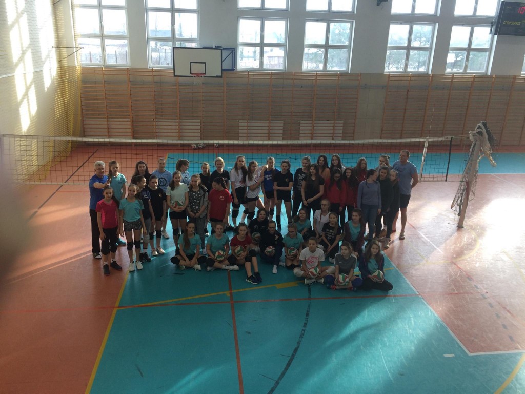 OTPS Nike pozdrawia z obozu zimowego
