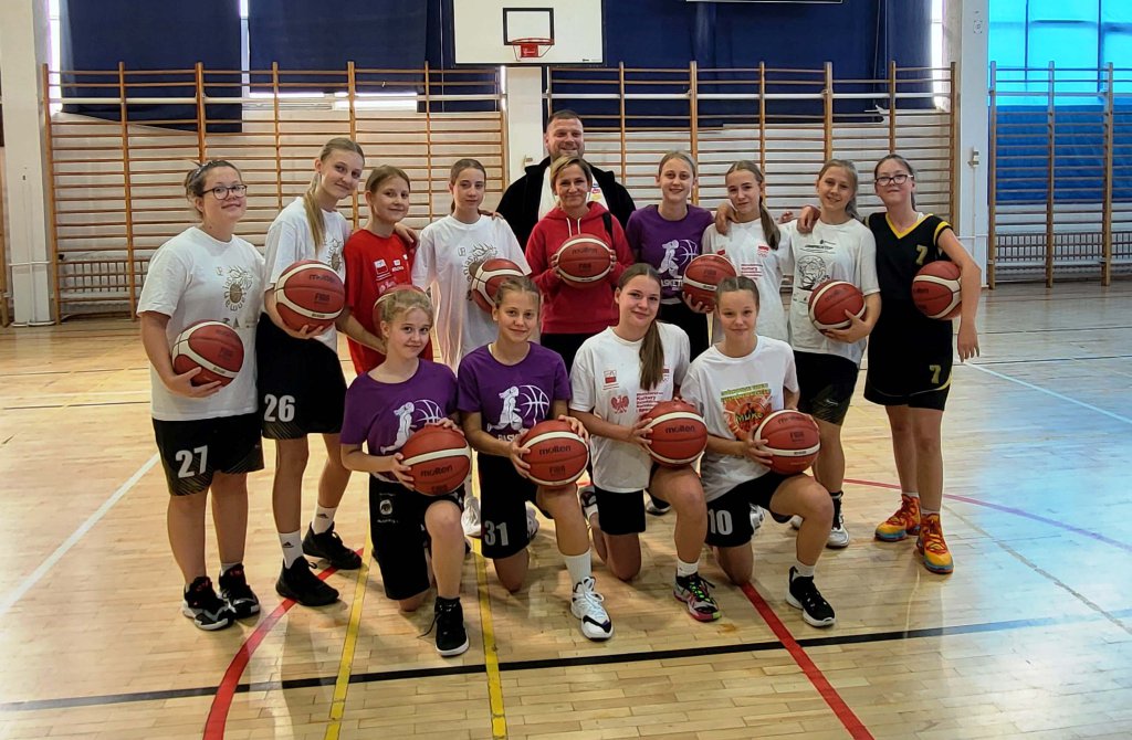 Unia Basket w nowej odsłonie. Zmiany w zarządzie i obóz. Wkrótce rusza liga