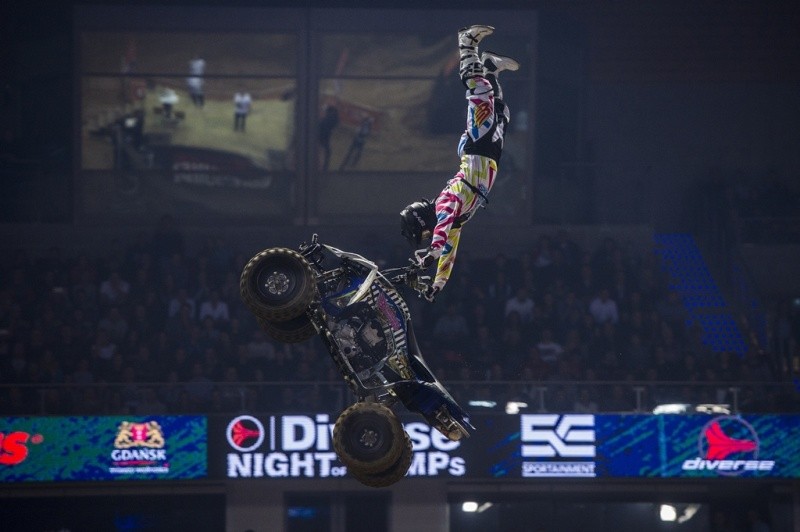 Mistrzostwa Świata Diverse NIGHT of the JUMPs [ZDJĘCIA, WIDEO, WYNIKI]