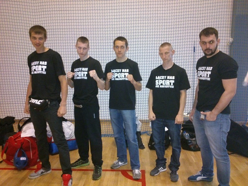 Ostrołęczanie z medalami turnieju kickboxingu w Czechach [ZDJĘCIA]