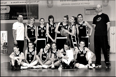 Koszykarki Gimnazjum nr 5 w finale Mazowsza
