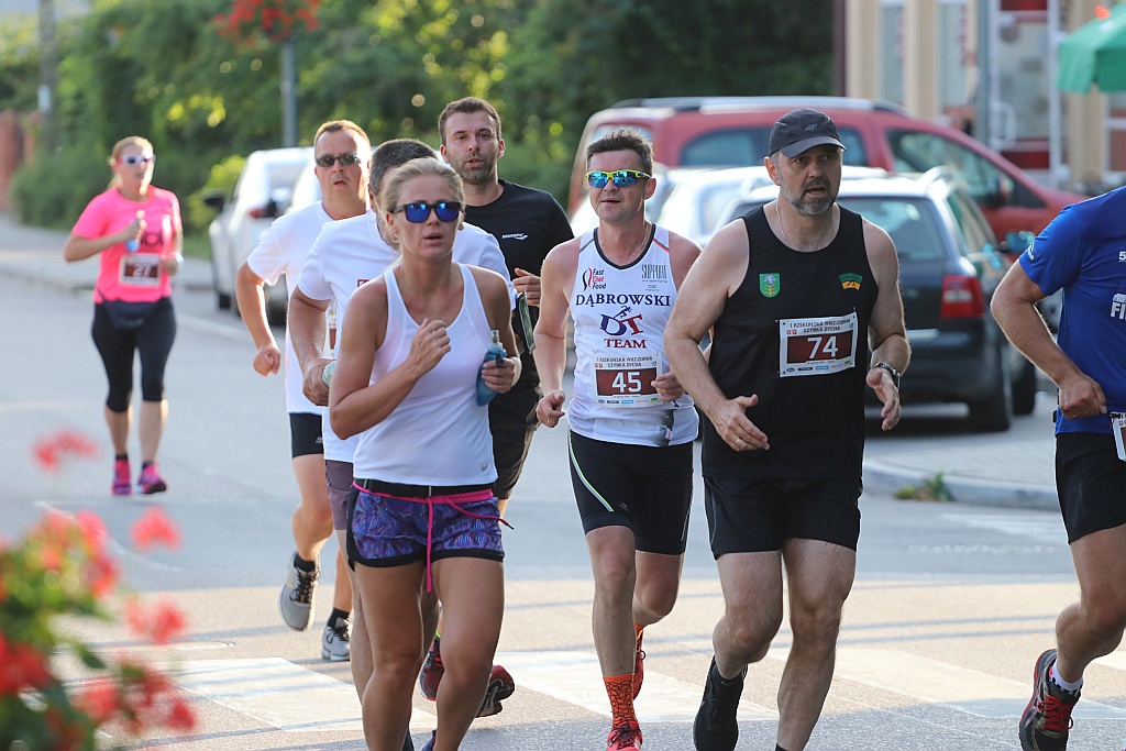 Rzekuńska Szybka Dycha. Pobiegli na 10 kilometr&oacute;w [WIDEO, ZDJĘCIA]