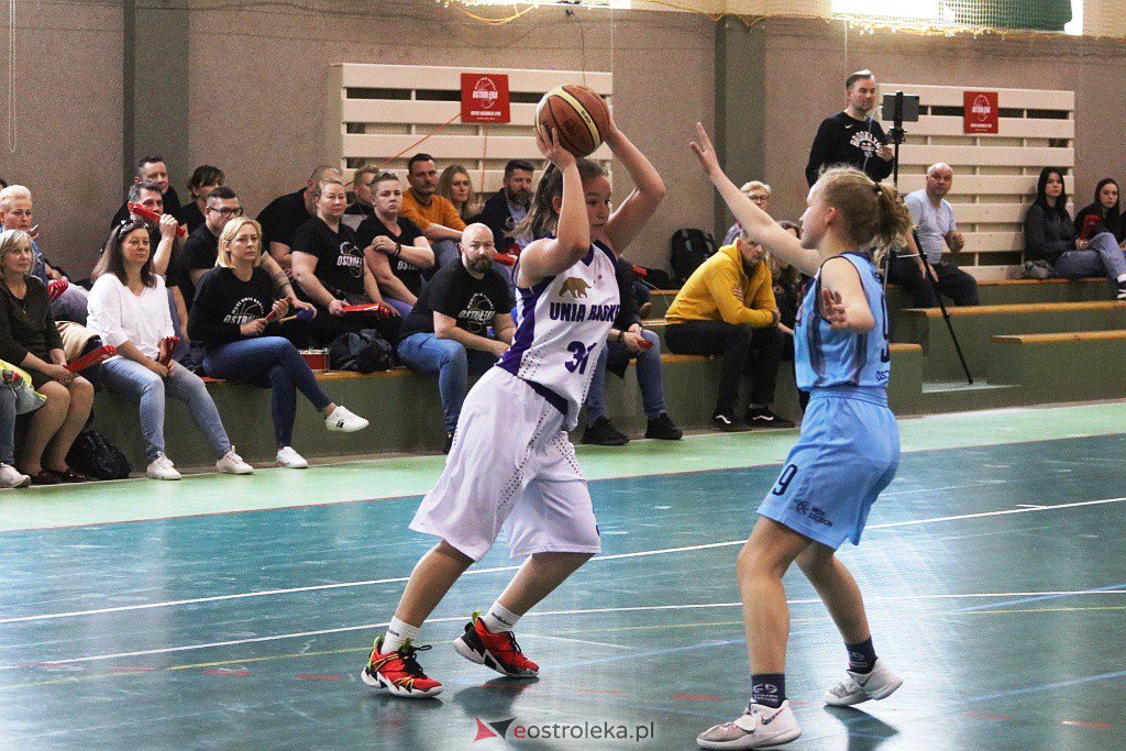 Koszykarki Unii Basket powalczą w p&oacute;łfinale Mistrzostw Polski [WIDEO]