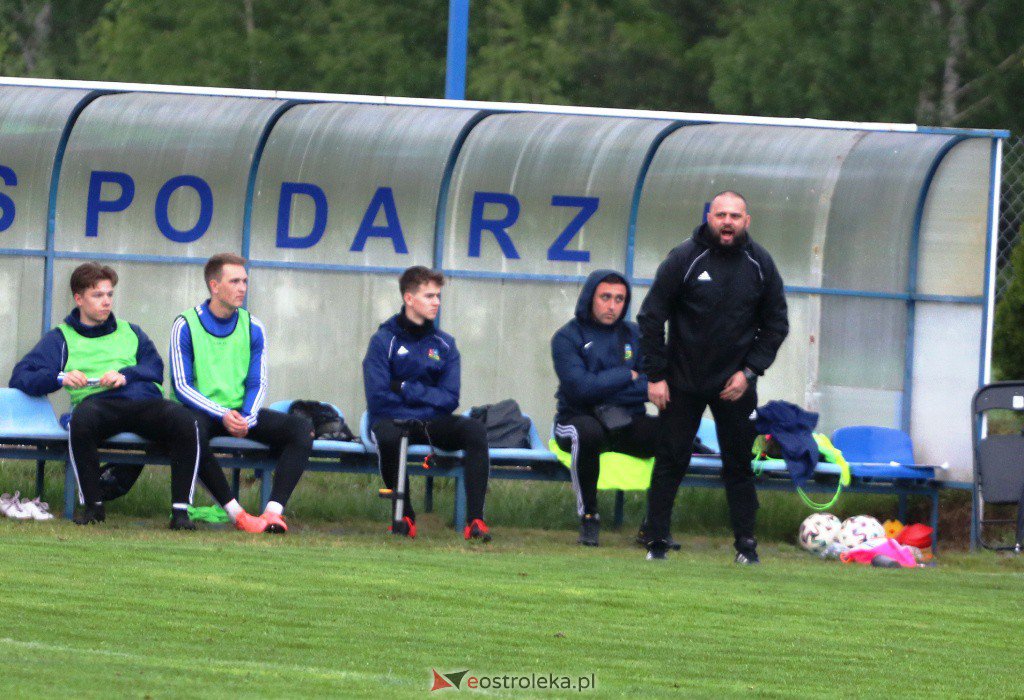 Będzie zmiana trenera w KS CK Troszyn. Klub pożegnał Karpińskiego