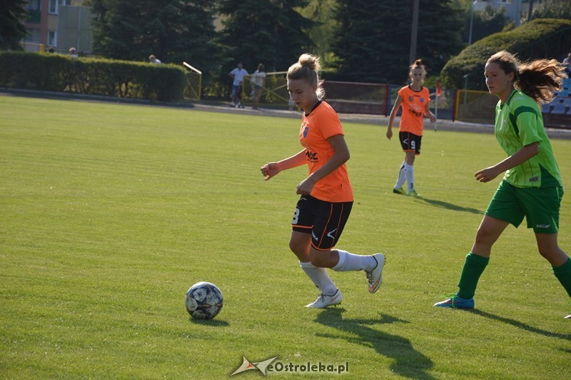 II liga: Piłkarki Jantaru uległy rywalkom ze stolicy [ZDJĘCIA]