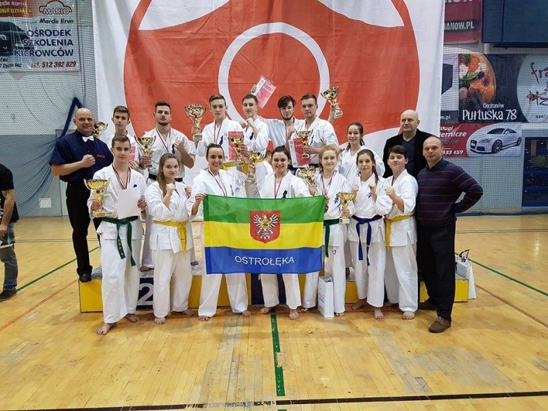 OKKK z medalami Pucharu Polski w karate