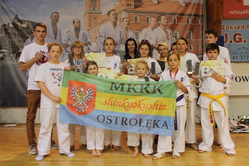 MKKK Shinkyokoushin na zawodach i seminarium