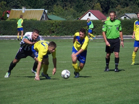 IV liga: Korona HiD minimalnie słabsza od MKS Ciechan&oacute;w