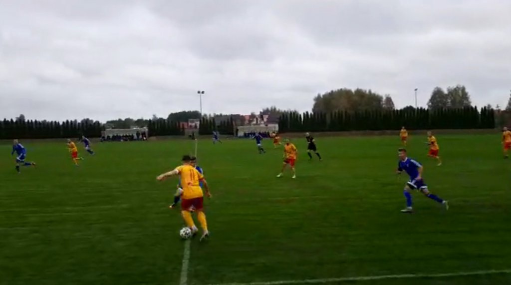 Pechowy mecz Troszyna. Porażka po golu w ostatniej minucie (wideo)