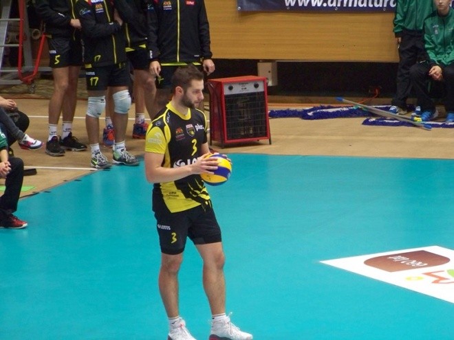 Plus Liga: PGE Skra Bełchat&oacute;w pozyska Grzegorza Łomacza?