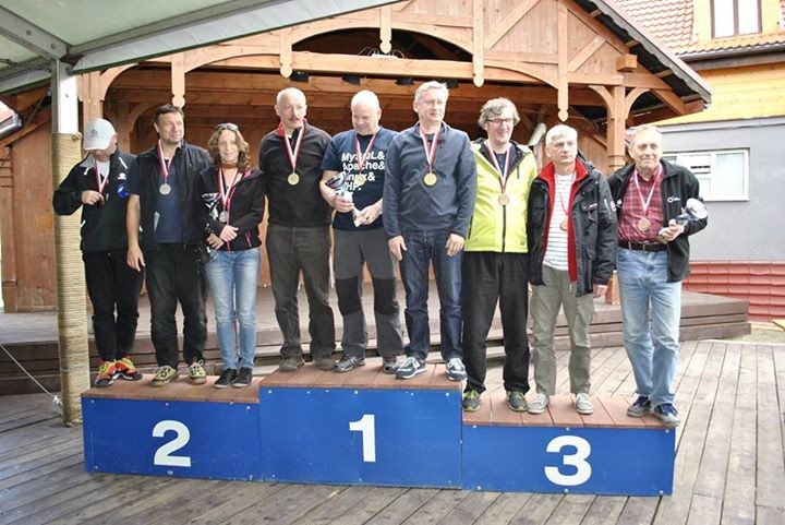 Załoga z Ostrołęki pierwsza w regatach żeglarskich w Mikołajkach