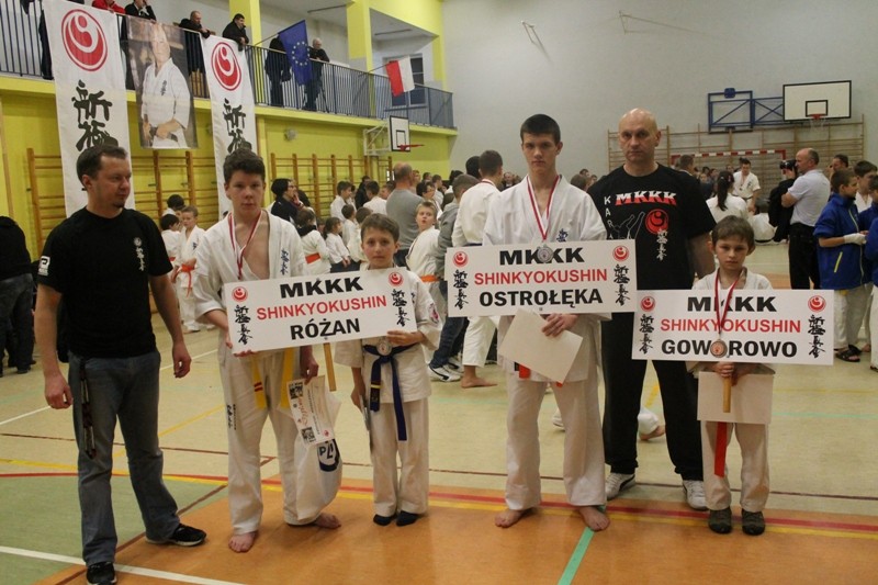 Ostrołęccy karatecy w formie podczas Bartoszyce Cup!