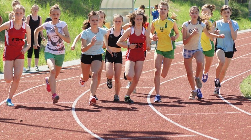 Lekkoatletyka: Udane starty sportowców UKS Siódemka w Kadzidle