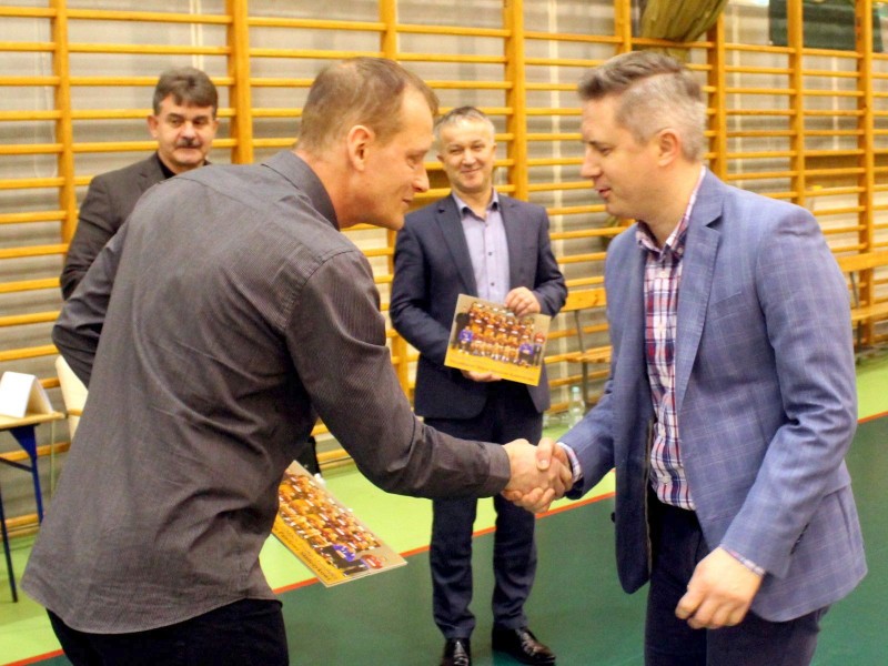 Władze Tr&oacute;jki podziękowały sponsorom i przyjaciołom