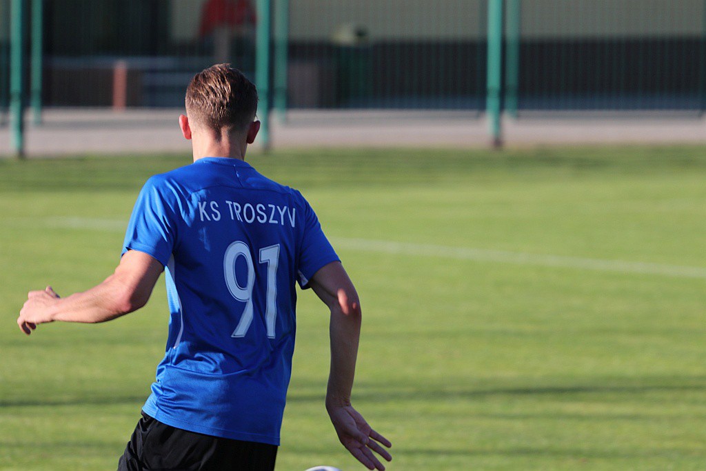 Liga okręgowa: Jedenasta wygrana KS CK Troszyn